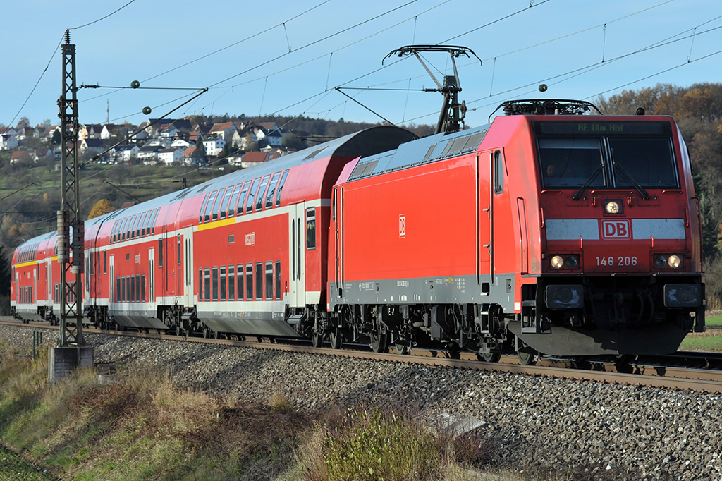 20.11.2016 RE Stuttgart - Ulm, Streckenabschnitt Uhingen 146 206