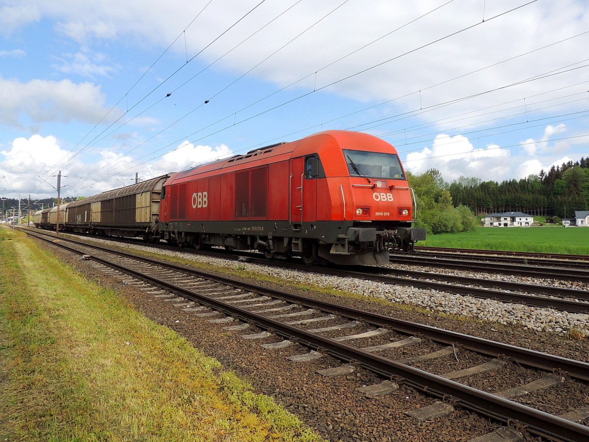 2016 078-6 mit Güterzug bei Redl-Zipf; 150507