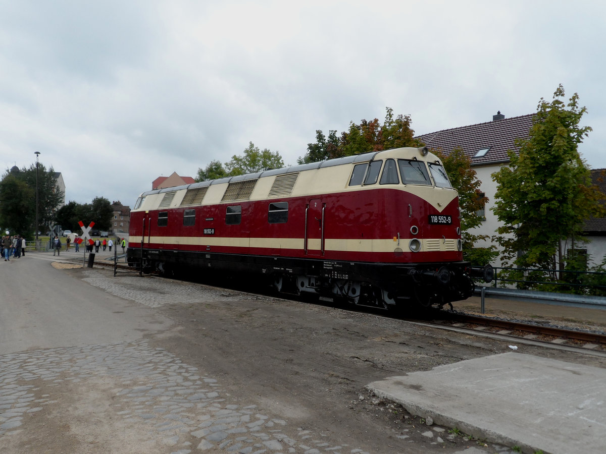 2017-09-03, Tag der Sachsen in Löbau, ex Regierungslok 118 550der ITL auf der Eisenbahnmeile