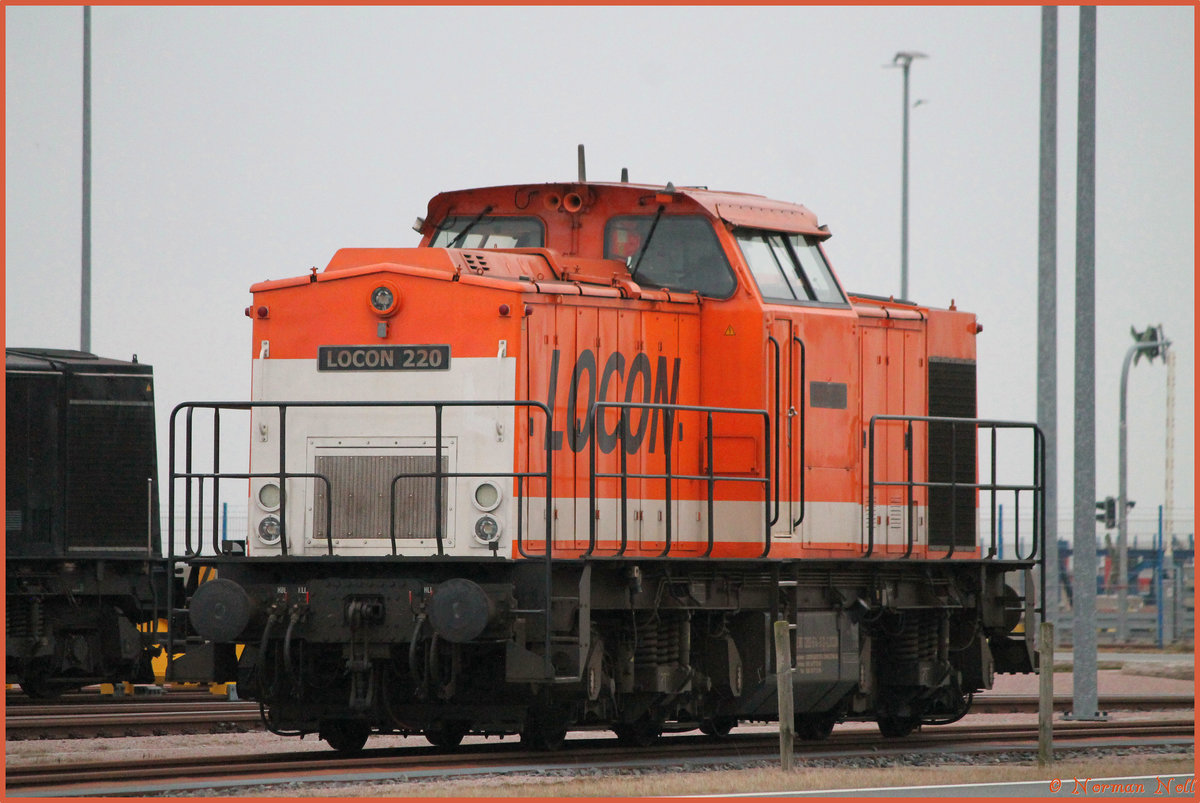 203 614-3 wartet auf ihren Containerzug am Jade-Weser-Port. Wilhelmshaven 03/03/2017