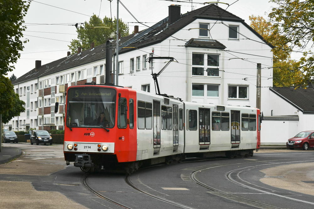 2114 auf der Margaretastraße am 19.09.2017.