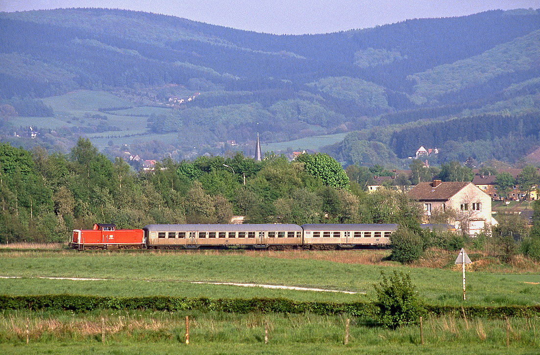 212 298, Hemer Westig, N6137, 08.05.1989. 
