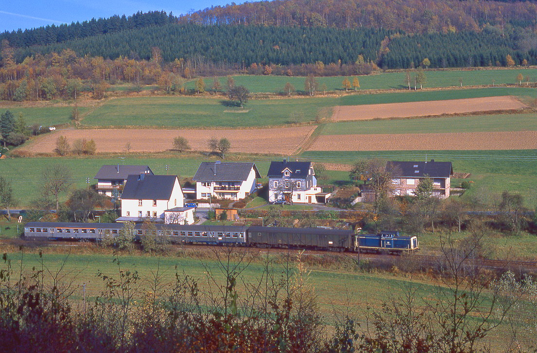 212 300, Hilchenbach Vormwald, 05.11.1988.
