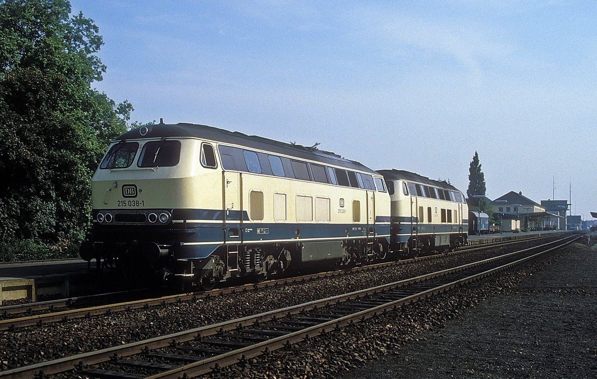 215 038 + 121  Euskirchen  12.09.86