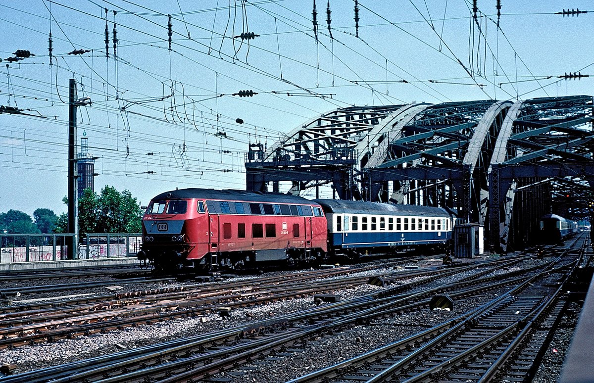 215 048  Köln Hbf  23.05.93