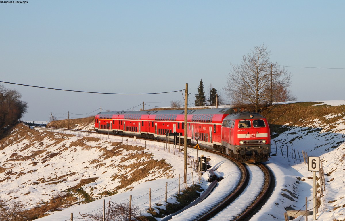 218 414-1 mit dem RE 57512 (München Hbf-Füssen) bei Leuterschach 9.3.16