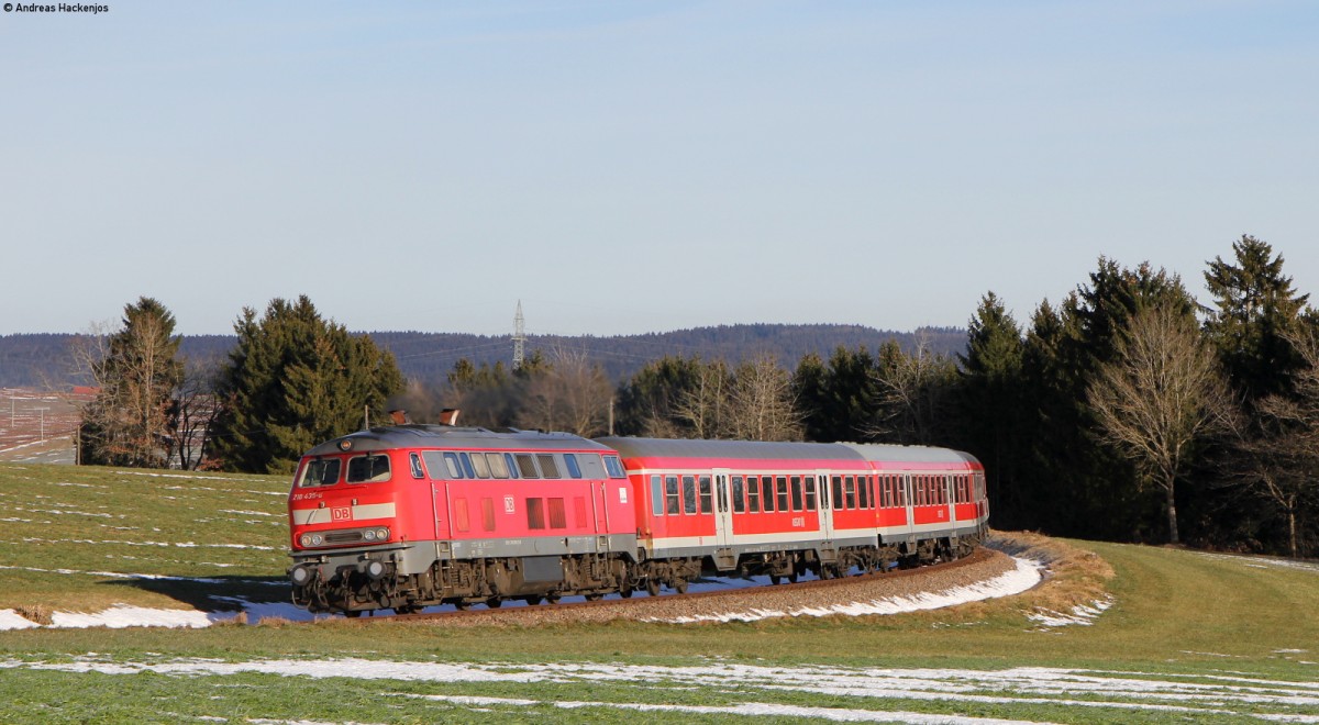 218 435-6 mit dem IRE 3220 (Ulm Hbf-Neustadt(Schwarzw)) bei Bachheim 6.1.15