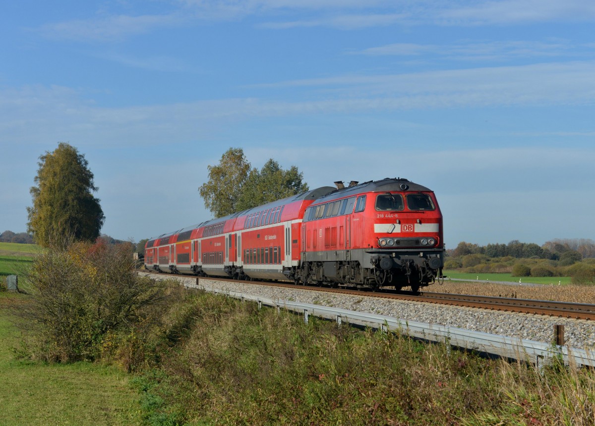 218 444 mit einer RB am 26.10.2013 bei Weidenbach.