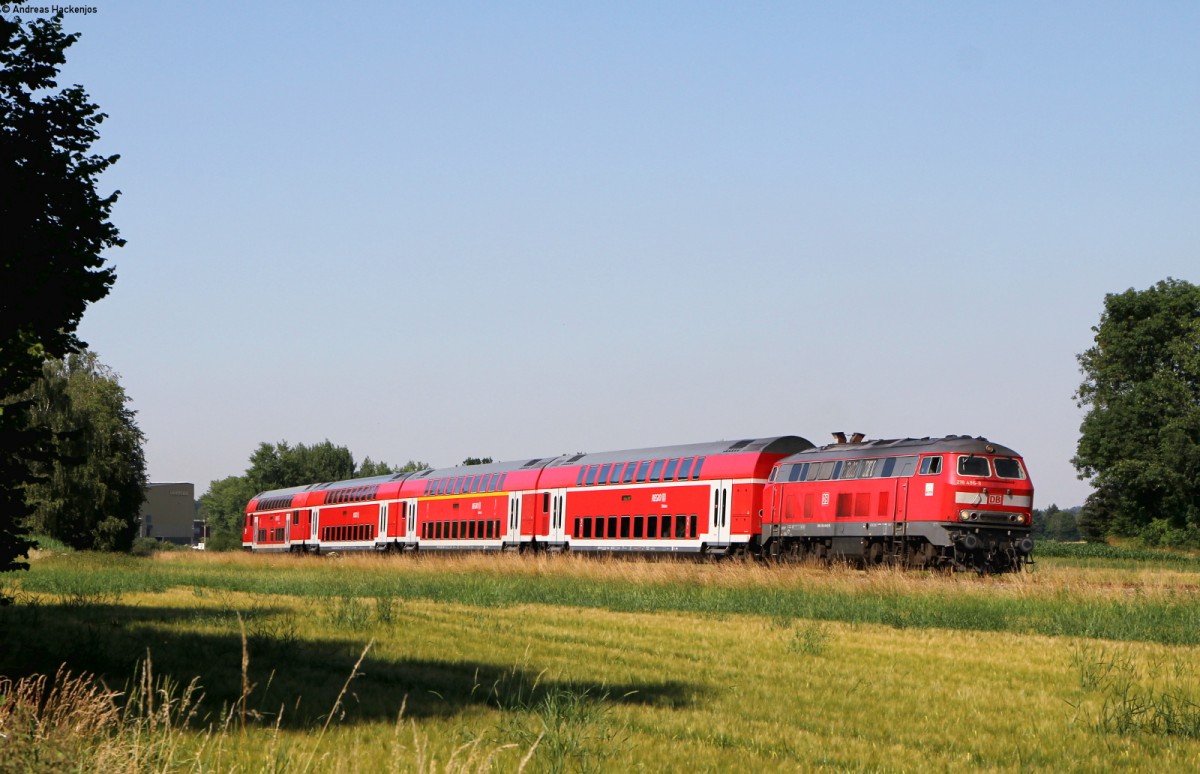218 496-8 mit dem IRE 4211 (Ulm Hbf-Lindau Hbf) bei Bad Schussendried 2.7.15