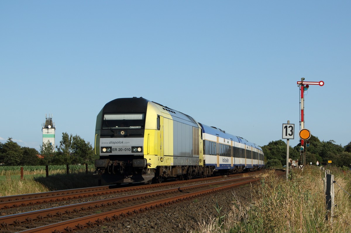 223 010-0 mit NOB 81722 von Hamburg-Altona nach Westerland in Risum-Lindholm. Fotografiert am 16.07.2015. 