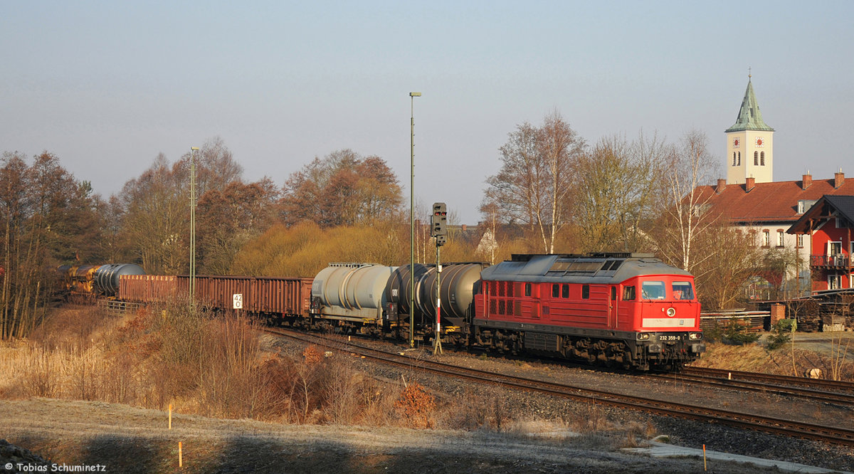 232 359 (92 80 1232 359-0 D-DB) mit EZ45367 am 19.03.2015 in Weiherhammer