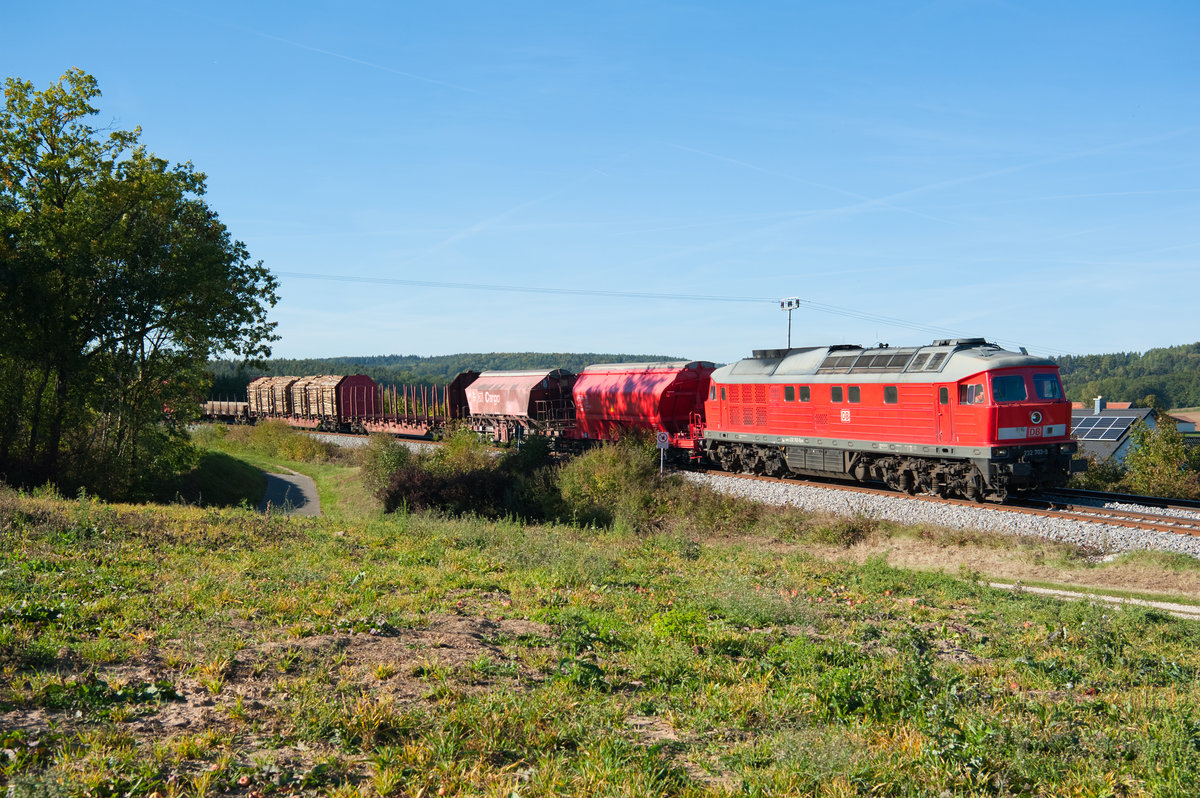 232 703 mit dem EK 68495 von Nürnberg Rbf nach Schwandorf bei Sulzbach-Rosenberg, 05.10.2018