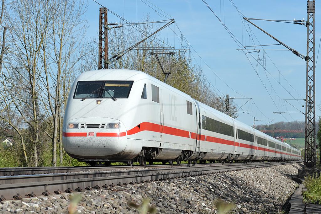 24.04.2017 Streckenabschnitt Uhingen 401 017-9