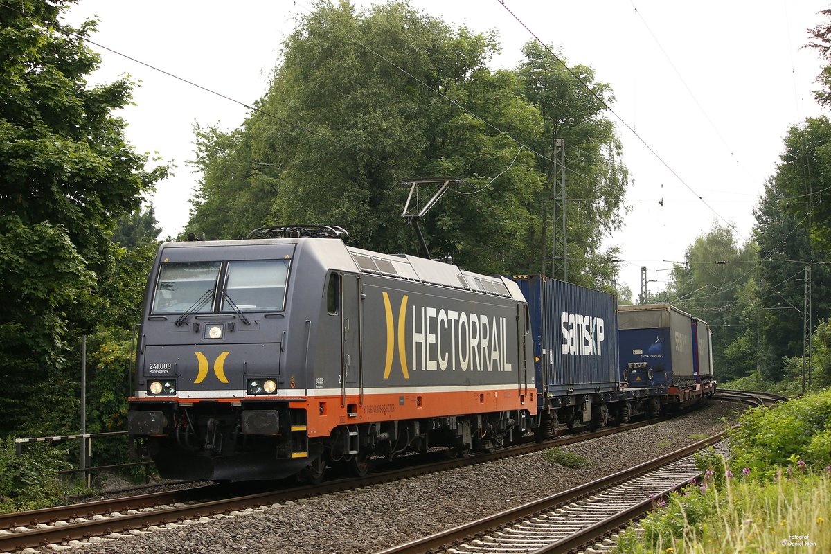 241.009  Moneypenny  Hectorrail in Gelsenkirchen Buer Nord, am 08.07.2017.