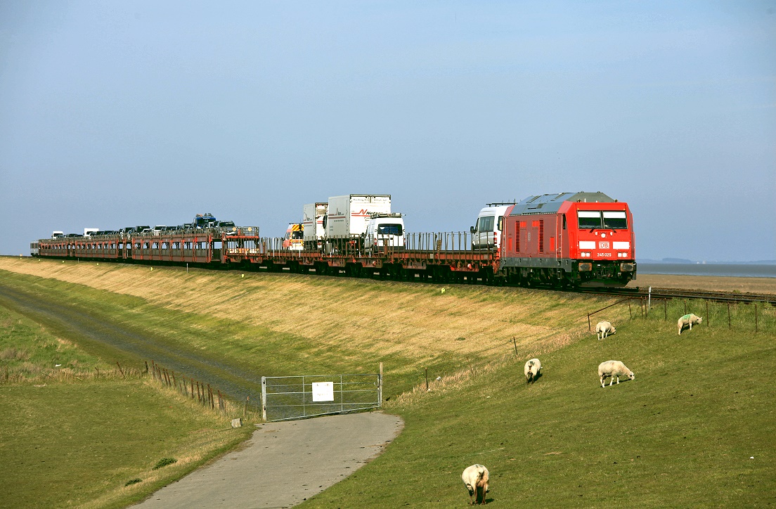 245 025, Friedrich Wilhelm Lübke Koog, 02.05.2017, AZ/D 1415.