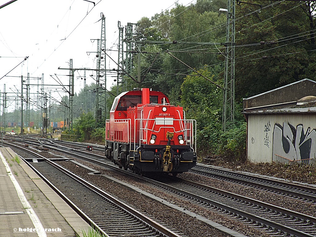 261 067-3 ist am 04.09.13 solo durch hh-harburg gefahren