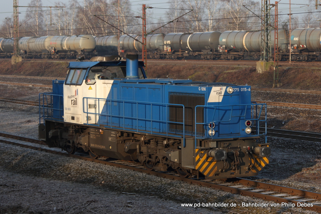 275 015-6 (duisport rail GmbH) in Gelsenkirchen Bismarck, 16. Februar 2015