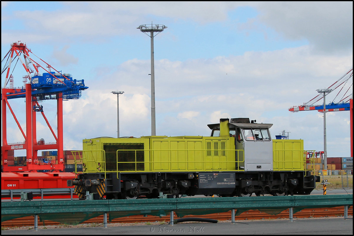 275 119-6 der Locon steht vor Ihrem Containerzug auf dem KV-Terminal am Jade-Weser-Port um Ihn gleich Anzukuppeln.  Wilhelmshaven 06.07.2016