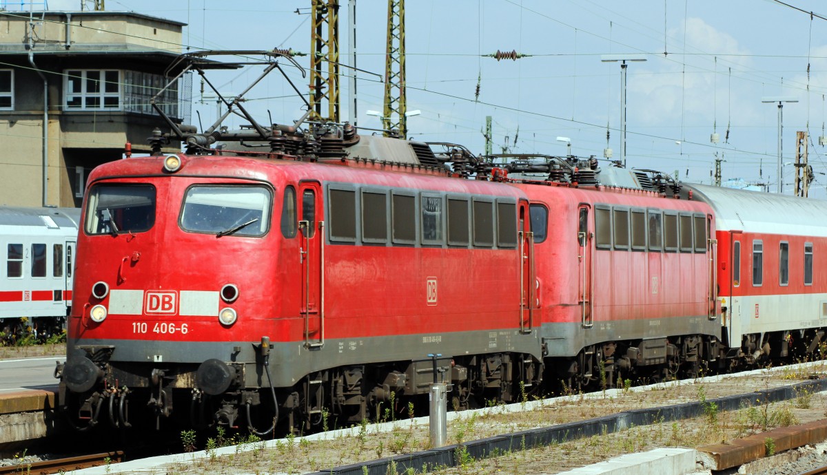 29.08.13 / 110 406-6 kommt mit dem PbZ 2467 in den Leipziger HBF gefahren / dahinter die 115 205-7