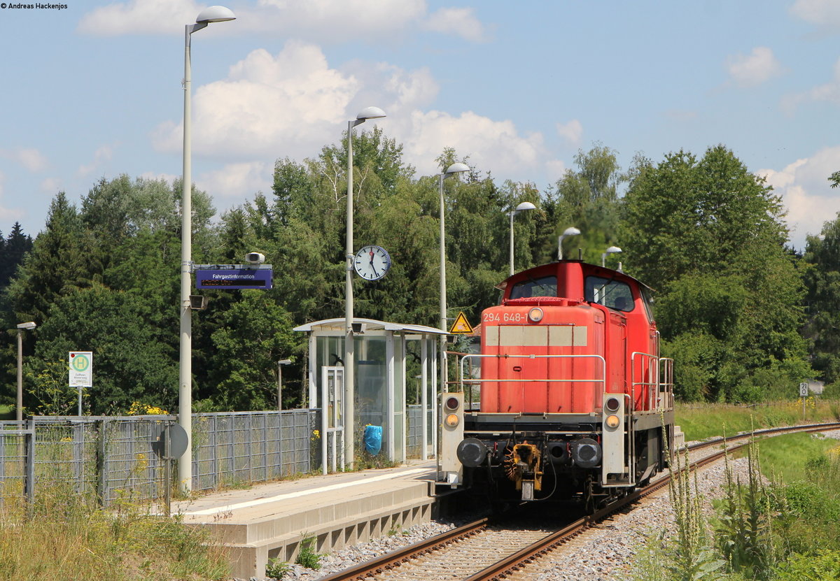 294 648-1 als T 77162 (Rammelswiesen-Villingen(Schwarzw)) in Zollhaus 13.7.18