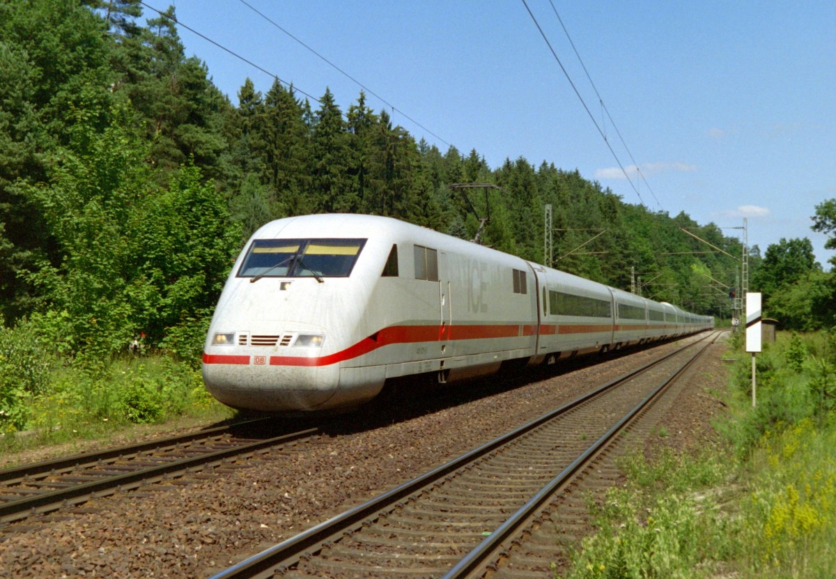 401 571 als ICE 90 "Prinz Eugen" (Wien WestbfHamburgAltona) am 04.07.