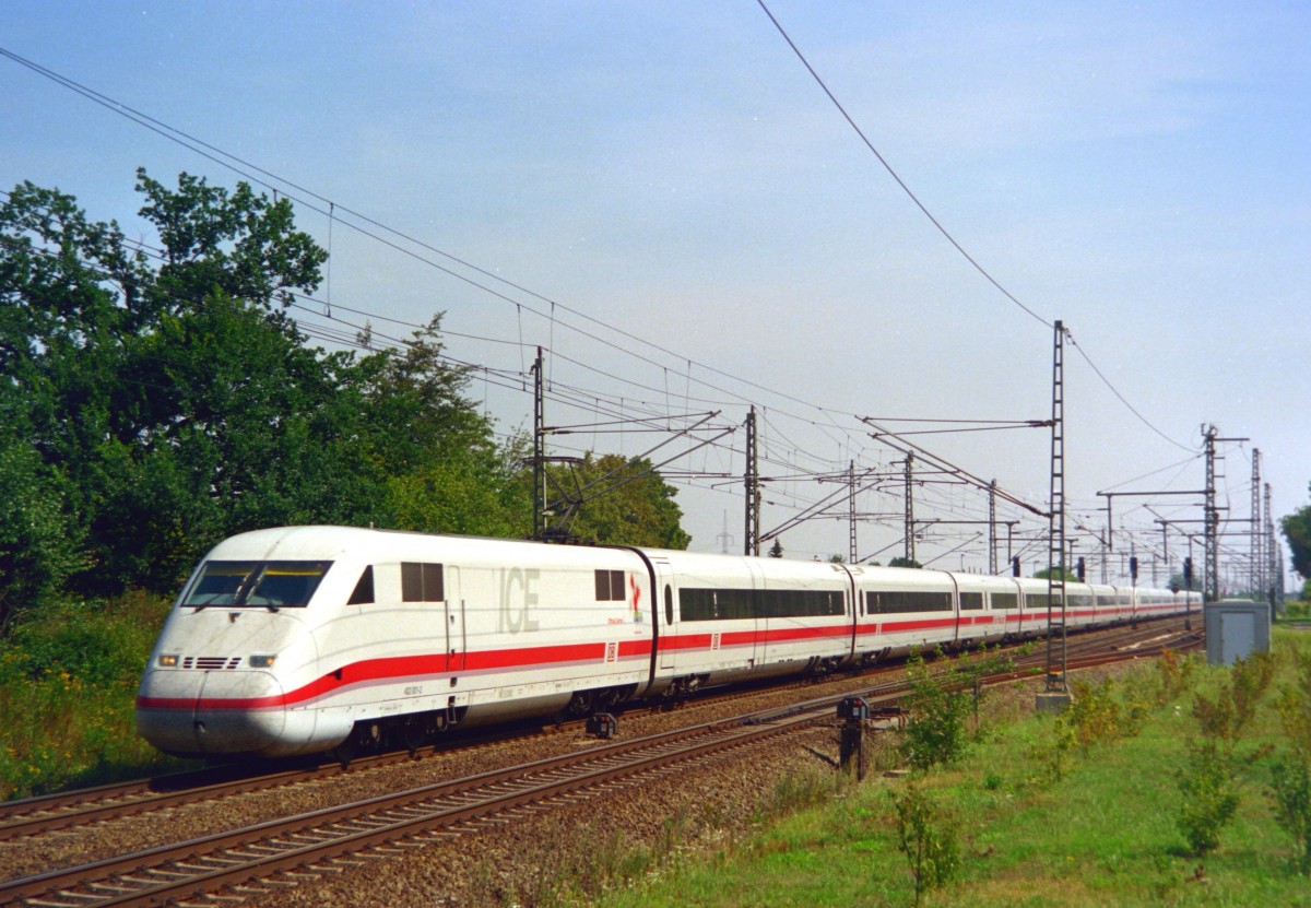 402 001 als ICE 846/856  Friedrich Harkort  (Berlin–Bonn/Dsseldorf) am 11.08.1998 in Marienborn