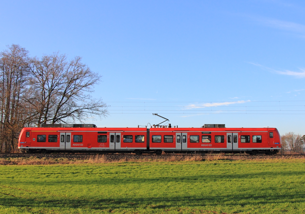 426 029-5 DB Regio bei Bad Staffelstein am 07.12.2015.