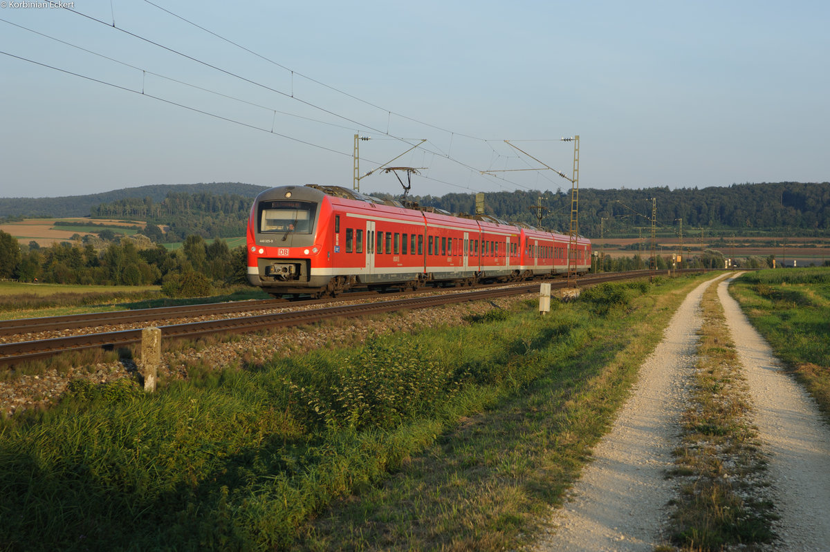 440 325-9 mit der RB 58128 Treuchtlingen nach Würzburg bei Wettelsheim, 24.09.2016