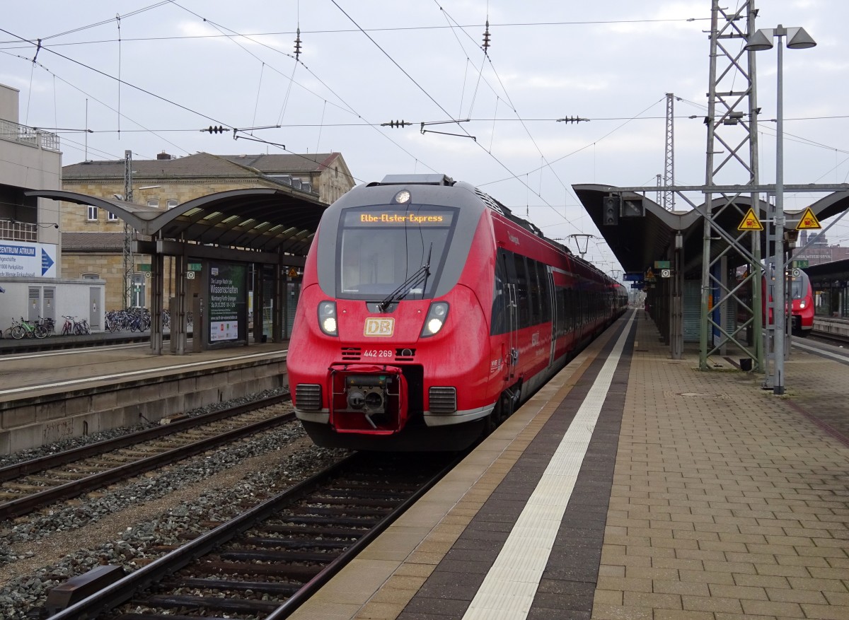 442 269 als Elbe-Elster-Express am 25. Oktober 2015 im Bahnhof Bamberg.