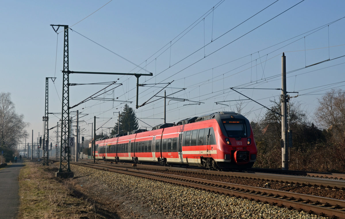 442 311 hat am 14.02.17 bereits Engelsdorf verlassen und setzt nun seine Fahrt als RE nach Dresden fort.