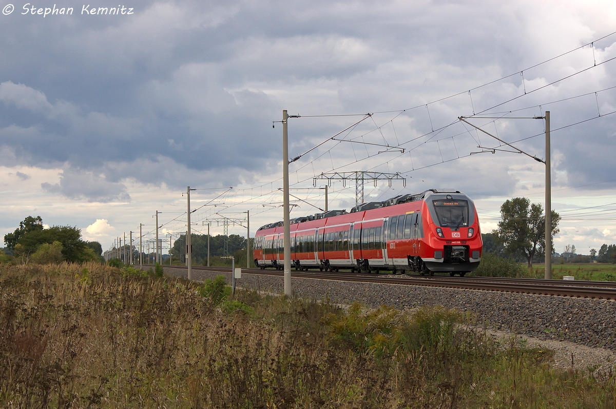 442 338-0 fr die S-Bahn Rostock als Lz in Vietznitz und fuhr in Richtung Wittenberge weiter. Fr die S-Bahn Rostock hatte man 23 fnfteilig Talent 2 Triebwagen bestellt. 27.09.2013