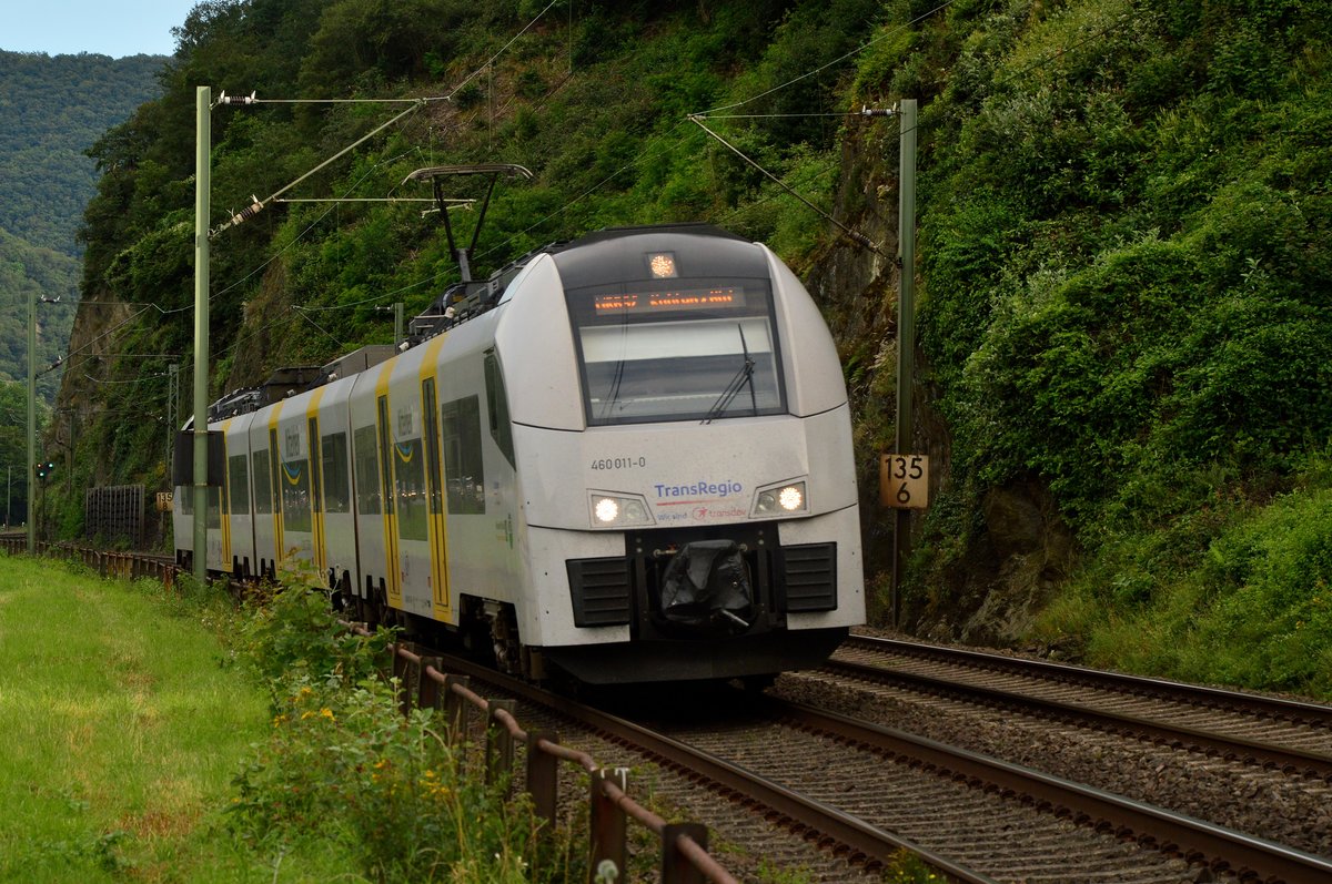 460 011-0 als MRB nach Köln Deutz Messe bei Oberwesel. 10.7.2016