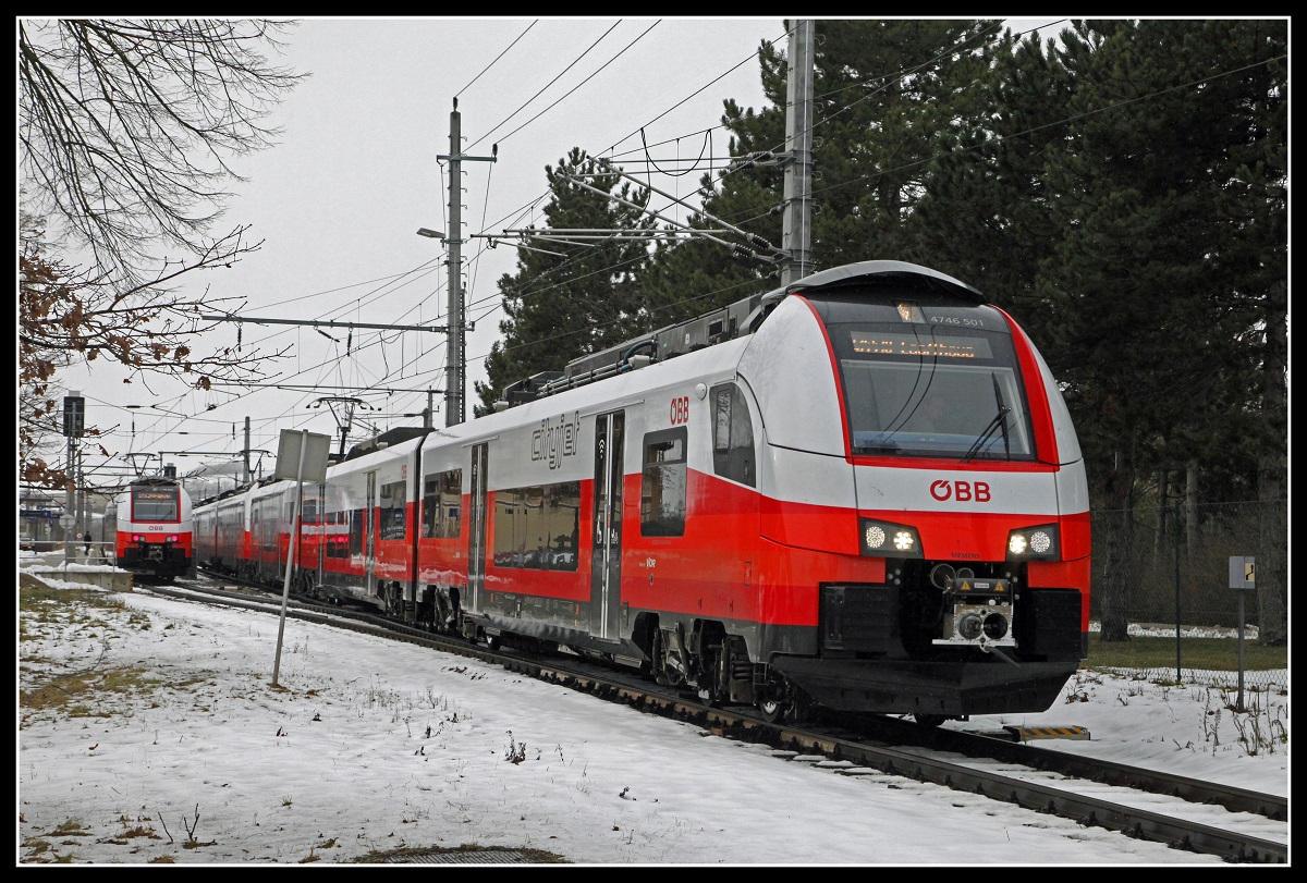 4746 501 fährt am 9.01.2019 aus Mistelbach Richtung Laa an der Thaya aus.