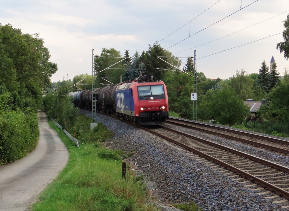 482 032-0 zu sehen am 31.08.15 in Plauen/V.