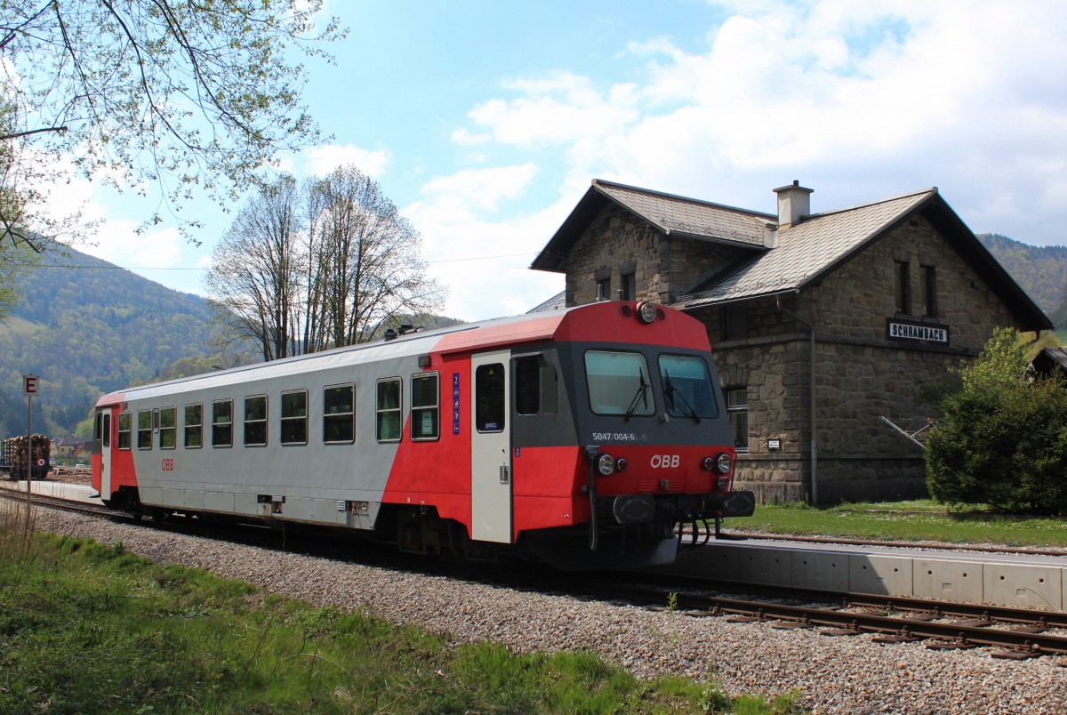 5047 004 in Schrambach (Shr) bei der Wende von 6712 auf 6719 von und nach Traisen (Trn); am 17.04.2014