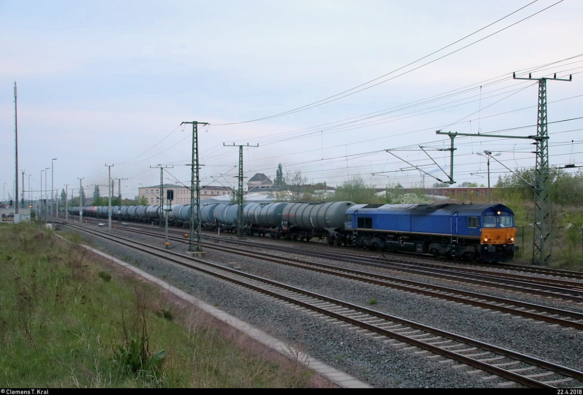 513-09 (BR 266 | Class 66) MRCE für CTL Logistics GmbH als Kesselzug fährt in Halle-Ammendorf auf der Bahnstrecke Halle–Bebra (KBS 580) Richtung Halle (Saale). [22.4.2018 | 19:56 Uhr]