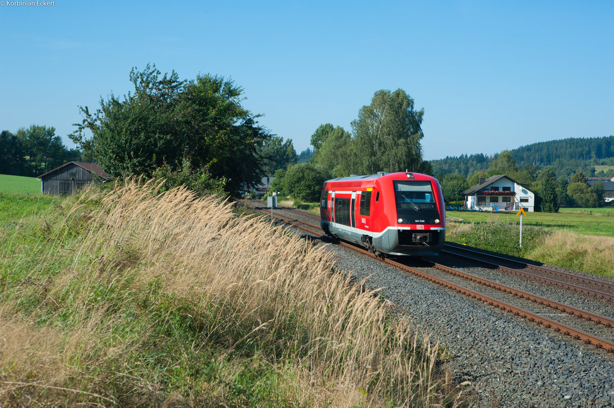 641 040 als RE 3865 von Lichtenfels nach Hof Hbf bei Seulbitz, 08.09.2016