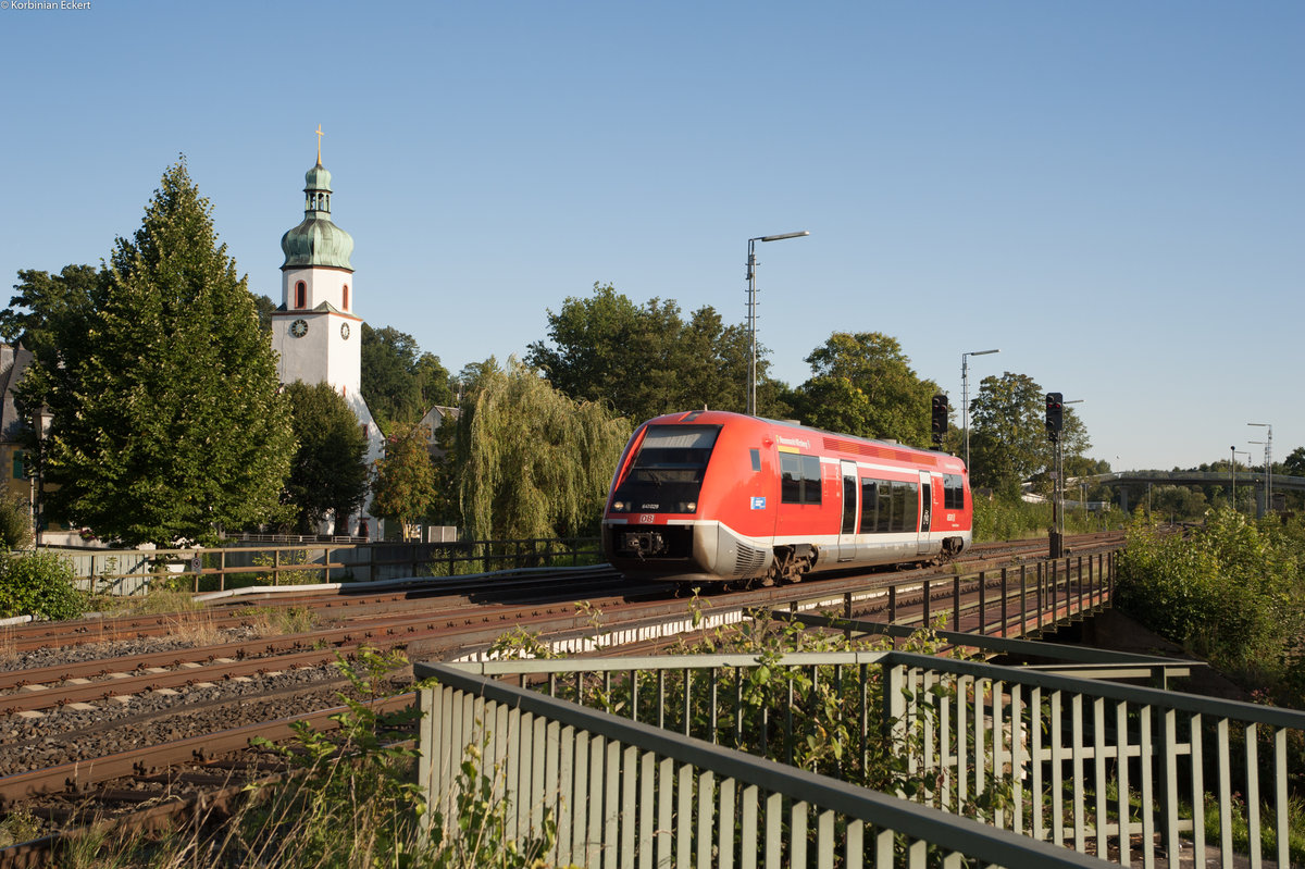 641 049 mit dem RE 59307  aus Bamberg nach Hof bei Oberkotzau, 25.08.2017