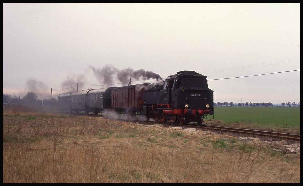 641491 erreicht hier am 10.4.1994 mit dem P 6896 aus Kalbe Hohenwulsch.