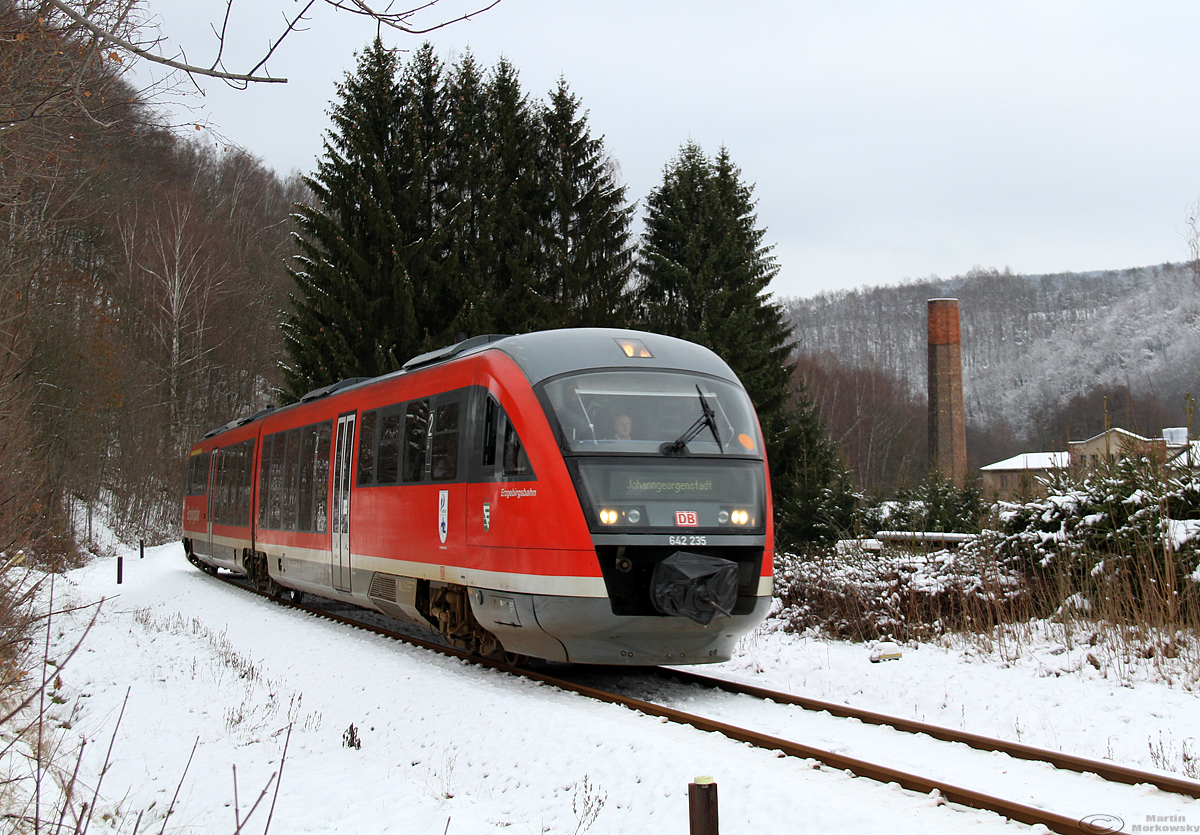 642 235 der Erzgebirgsbahn bei Schwarzenberg-Neuwelt(Sachsen) am 15.12.2018