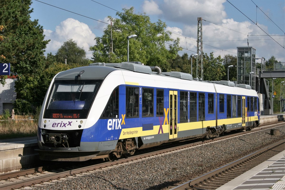 648 983 als erx 83008 (Uelzen–Bremen Hbf) am 27.09.2016 in Baden (Kr Verden)