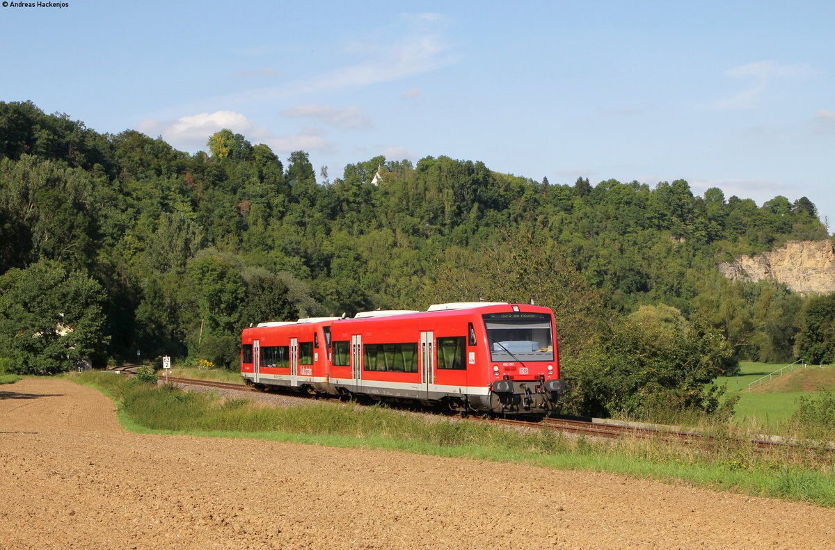 650 017-6 und 650 304-8 als RB 22415 (Tübingen Hbf-Horb) bei Bad Niedernau 22.8.17