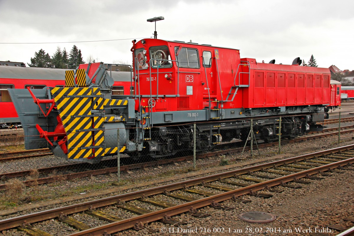 716 002-1 Motorschneefräse stand am 28.02.2014 am Werk Fulda abgestellt.