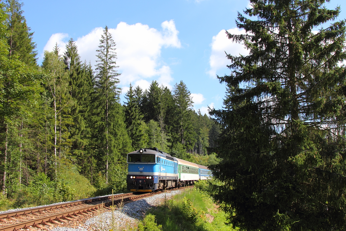 754 041-2 CD bei Bayerisch Eisenstein am 17.08.2016.