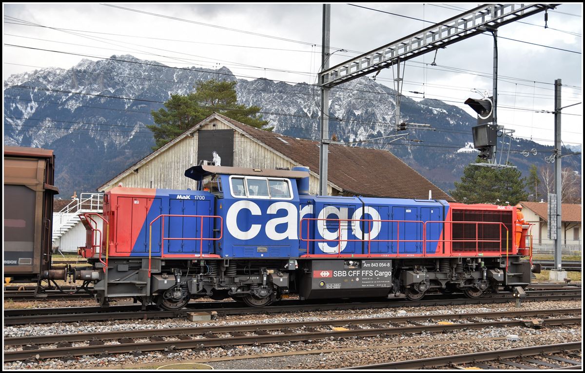 843 054-8 in Buchs SG. (10.12.2018)