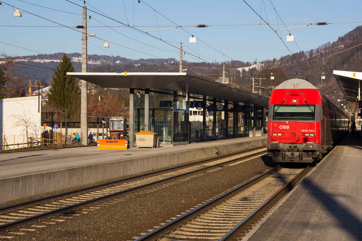 86-33 105-6 steht im Bahnhof Dornbirn auf Gleis 1. 14.2.18