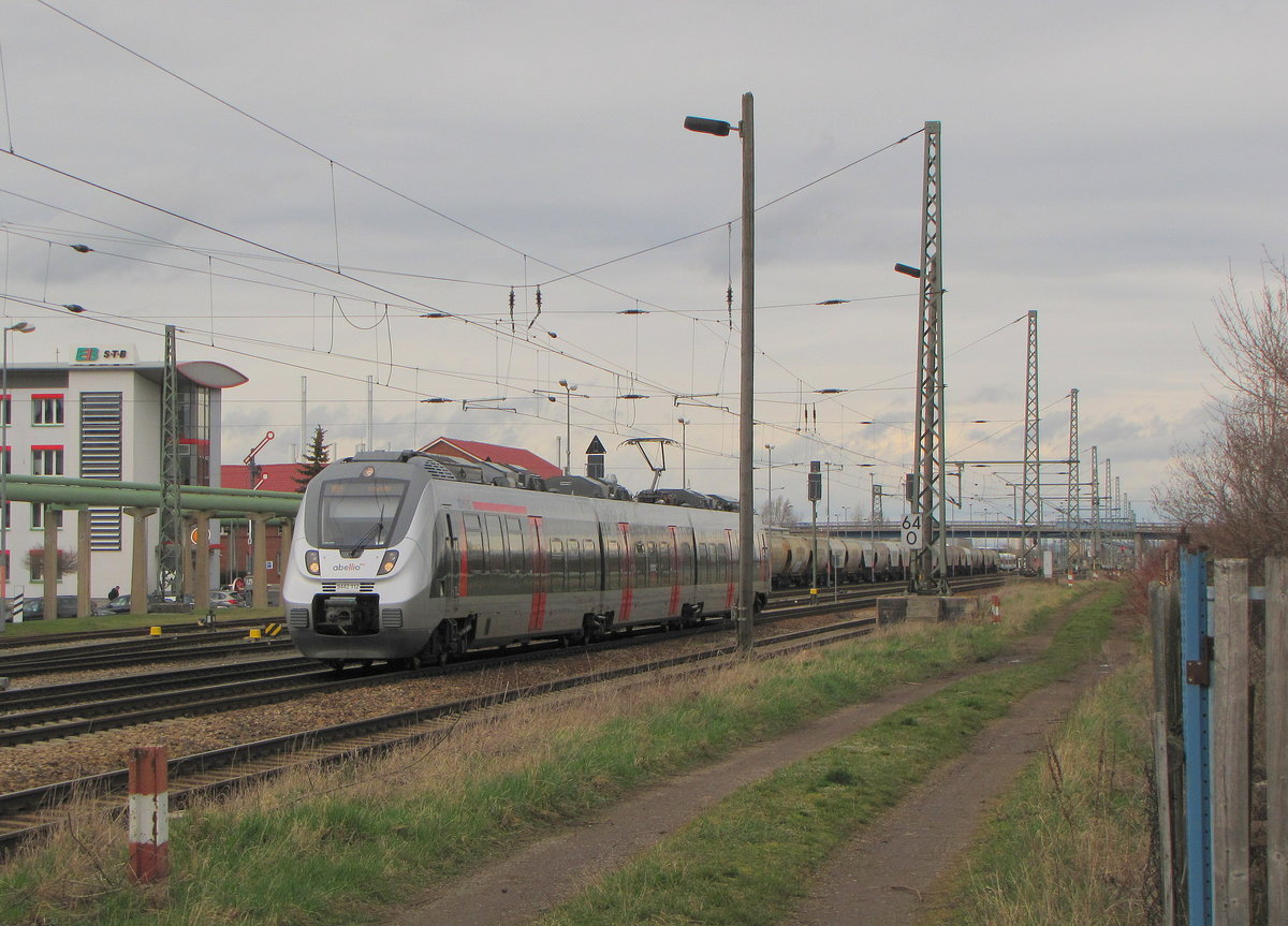 abellio 9442 112 als RB 73928 von Bitterfeld nach Erfurt Hbf, am 30.03.2016 in Erfurt Ost.