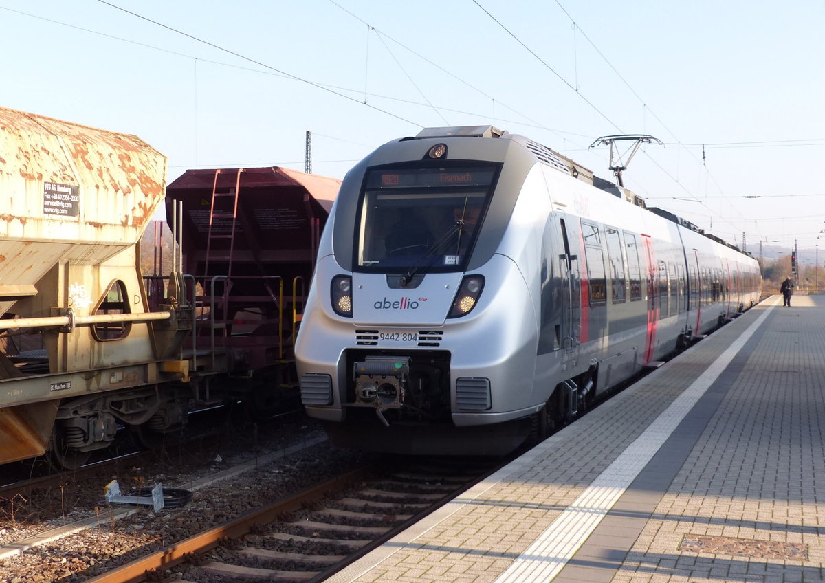 abellio 9442 804 als RB 74612 nach Eisenach, am 16.11.2018 in Naumburg (S) Hbf.