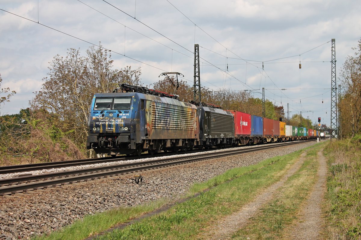 Am 13.04.2017 fuhr MRCE/ERSR ES 64 F4-206 (189 206-6)  Vincent Van Gogh  zusammen mit der Wagenlok MRCE/ERSR ES 64 F4-210 (189 210-8) und dem DGS 40031 (Rotterdam Waalhaven - Melzo Scalo) durch den Bahnhof von Heitersheim in Richtung Basel. An diesem Tag bespannte ERS Railways das letzte Mal das Containerzugpaar DGS 40030/31, da sich ERS aus dem aktiven Güterverkehr zurückgezogen hatte.