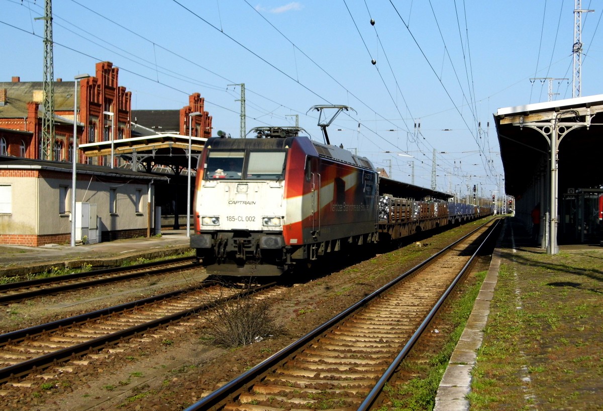 Am 15.04.2015 kam die 185-CL002  von der CAPTRANI aus Richtung Magdeburg nach Stendal und fuhr weiter in Richtung Hannover .